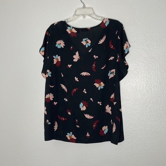 Halogen Black V Neck Short Flutter Sleeve Floral Print Blouse Size XXL New - Picture 6 of 6